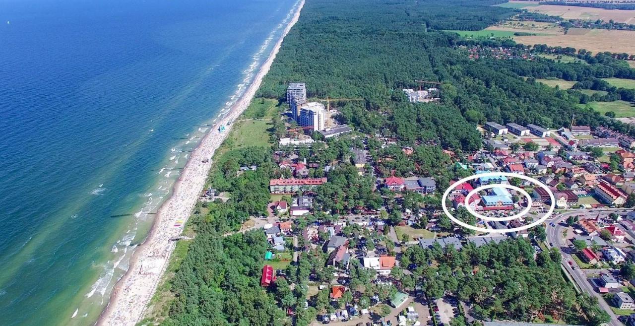 Przystanek Alaska Dziwnówek Exterior foto